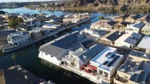 Kastle on the Keys, private dock - Blythe