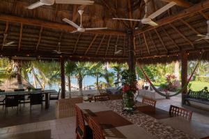 Casa Bonita and villas