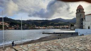 Les Capellans, port dattache