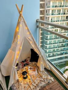 Maldives Tower Azure