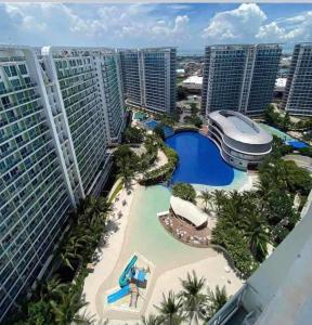 Maldives Tower Azure