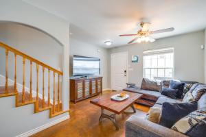 Steps to Beach and Pool Access Port Aransas Condo