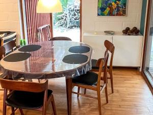 6 person holiday home in Asperup