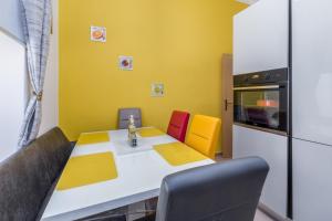 Apartments with WiFi Pula - 21978