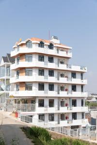 Khách sạn Ánh Sáng - Light House