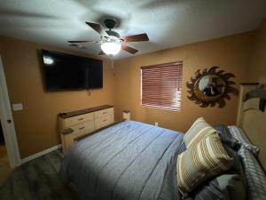 Chippy, Saltwater pool & Hot tub