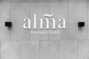 Alma Hotel