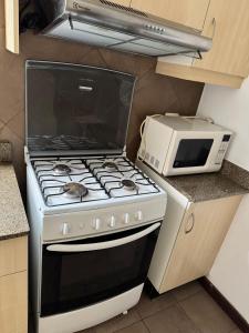 Hermosa suit frente hotel Dann Carlton Quito