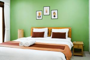 Massive 3 bedroom villa in heart of Seminyak