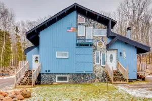 Iron River Retreat with Sauna Walk to Ski Brule! - Three Lakes