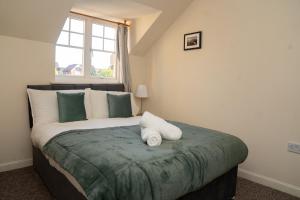 Spacious 3 bedroom house with en-suite Ashford!