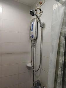 Cebu Midpoint Residences Free Netflix and Pool Access