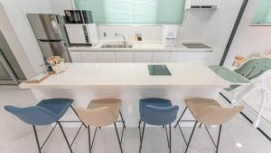 Pause Kids Pool Viila