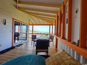Roatan - house for 4 by the sea - Jonesville
