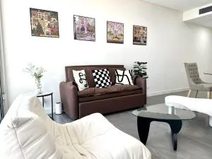 Urban Retreat Near the Stadium - Auburn