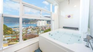 Geoje Forest-Morning Spa Pension