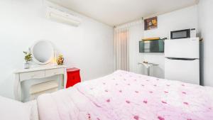 Geoje Forest-Morning Spa Pension