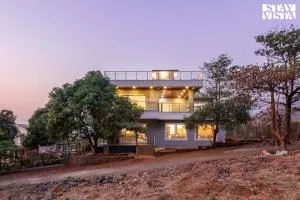 StayVista at Palazzo in the Mountain with BBQ - Bhimashankar