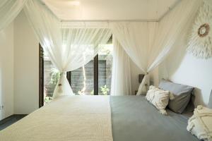 2BR Villa Barrels in Bingin Beach, Uluwatu by Yolla Hospitality
