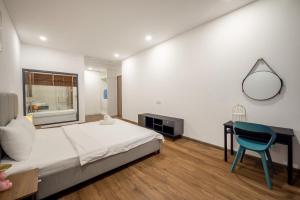 Opal tower saigon pearl