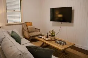 Clermont Modern Country Retreat - Dysart