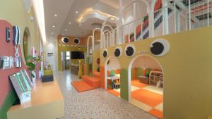 Almond Kids Poolvilla Nampo