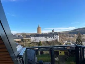 Der Zwergenbau - modernes Wohnen mit Schlossblick - Zschopau