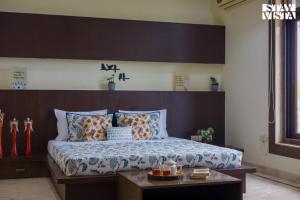 StayVista at The Saket Farm with Pool, Bonfire