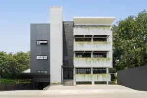 Saptama Family - Sentul