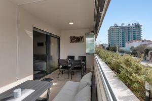 toDalmatia Seafront Apartment