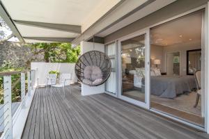 Lymegrove Beach Villa
