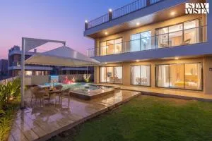 StayVista at Willow Villa - 卡尔贾特