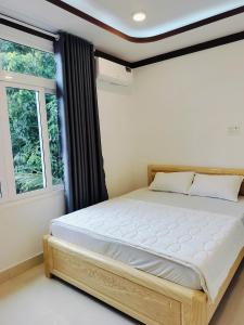 Khu du lịch Suối Ong