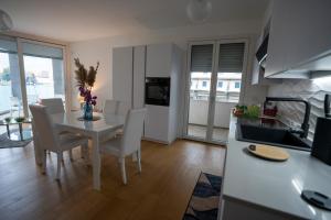 Happy Holiday Marina img25