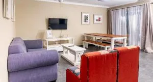 Amberdale Estate Self Catering - Whittlesea