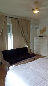 Chalet Urbanización Alcolea