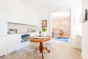 Dome House, Florence