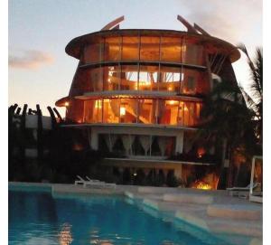 Panoramic Sea View 4 Bedroom Marine Park Apartment