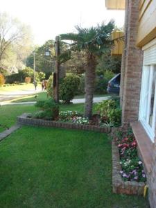 Casa tipo Dúplex en zona Golf de Pinamar, a 4 cuadras de la playa y 10 del Centro! Unidad A, De los Pingüinos y Sirenas