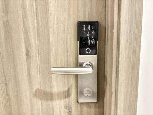 Cozy and Stylish Unit in Fame Residences