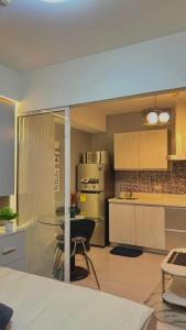 Yanas Place - Azure Residences