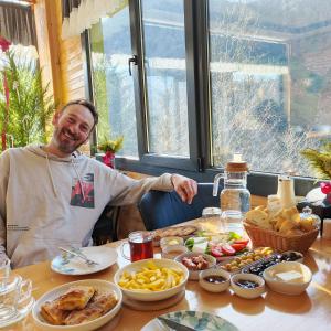 Emoshun Tatil Köyü