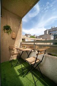 Appartement climatisé tout equipe avec balcon au cœur de Marseille