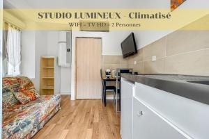 Appartements Studio lumineux avec clim et TV ideal pour couples : photos des chambres