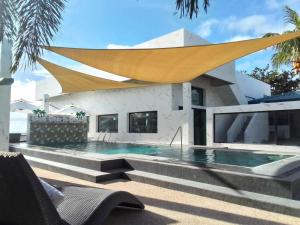 Cave Beach Resort Boutique Luxury Accomodation