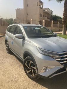 سياره بالسائق
