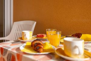 Bezauberndes Apartment mit Babybett, Spielplatz, Grill, WiFi