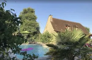 Maison pour 6 avec piscine et grand jardin - Fleurac