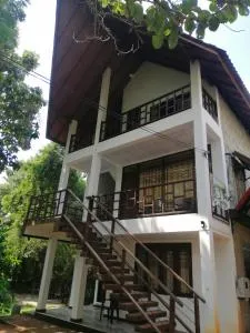 Malwathu Oya Forest Garden - Alankulama