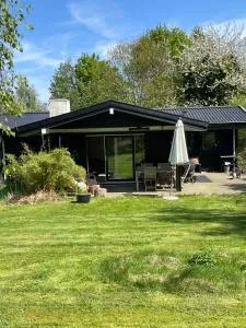 Wonderful Summer House Near The Sea - Græsted